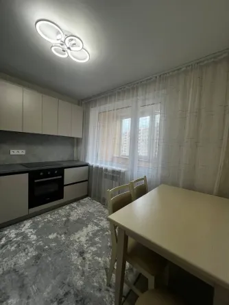 1-к квартира, 37 м2, 3/5 эт. Мариуполь