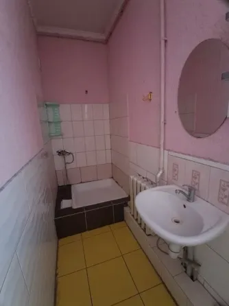 1-к квартира, 33 м2, 2/5 эт. Мариуполь