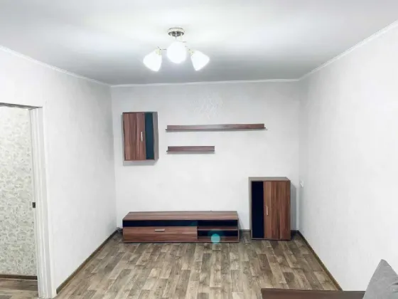 2-к квартира, 50 м2, 2/5 эт. Мариуполь