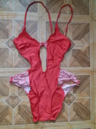 Продам купальник смежный р. 50 Донецк