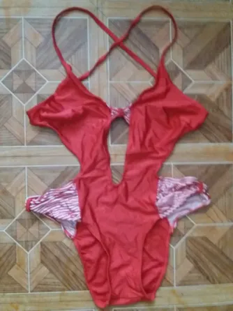 Продам купальник смежный р. 50 Донецк