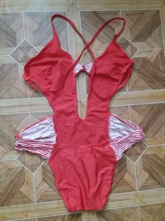 Продам купальник смежный р. 50 Донецк