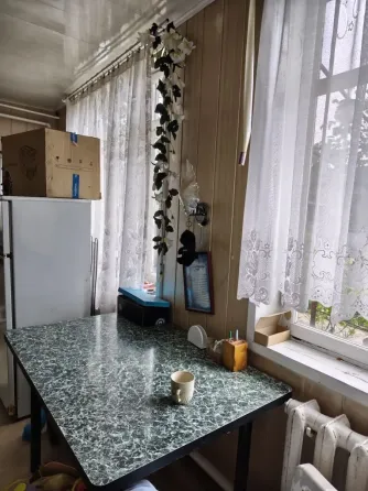 ролдается дом на трубной стороне р-н маг. Вектор Харцызск