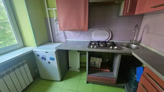Продам 2-кв.,цирк,обжора Донецк