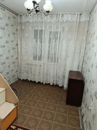 продается 2 комн. кв. Юбилейный верх Харцызск