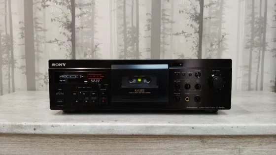 Кассетный топовый магнитофон "Sony"-KA3ES Донецк