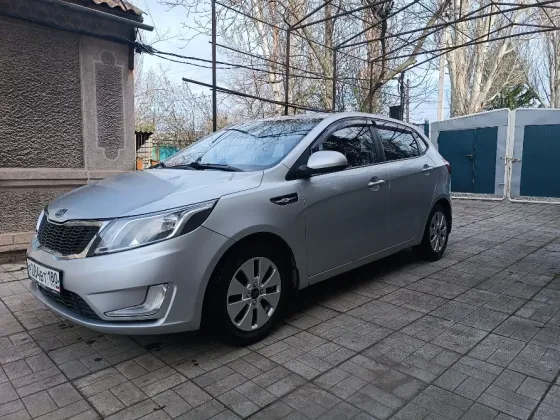 Продам Kia Rio 2012 г.в. Мариуполь