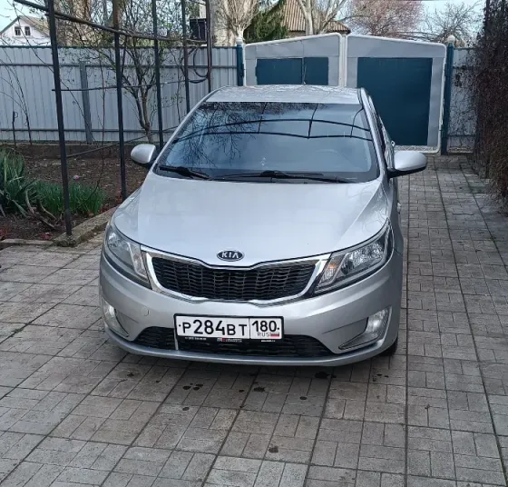 Продам Kia Rio 2012 г.в. Мариуполь