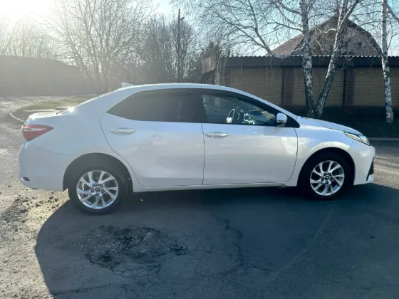 Toyota Corolla Донецк