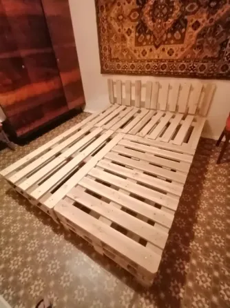 Кровать из поддонов 200х160 см Донецк