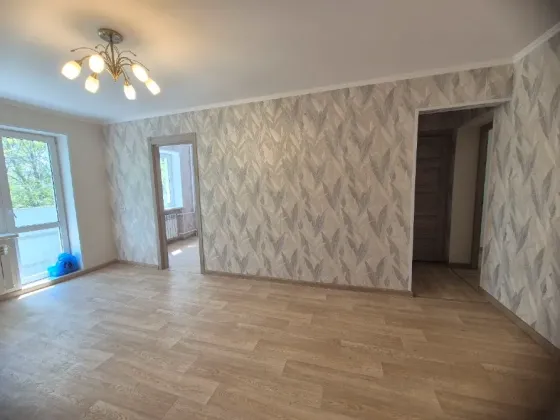 Продаётся 3-ком. новая с ремонтом квартира на Левом берегу Мариуполь