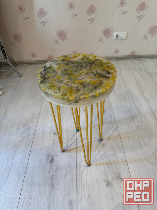 Столик из эпоксидной смолы с сухоцветами Донецк - изображение 3
