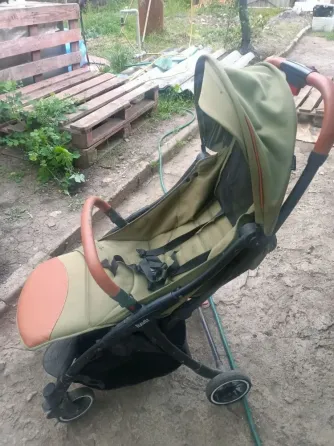Продам детскую коляску Донецк