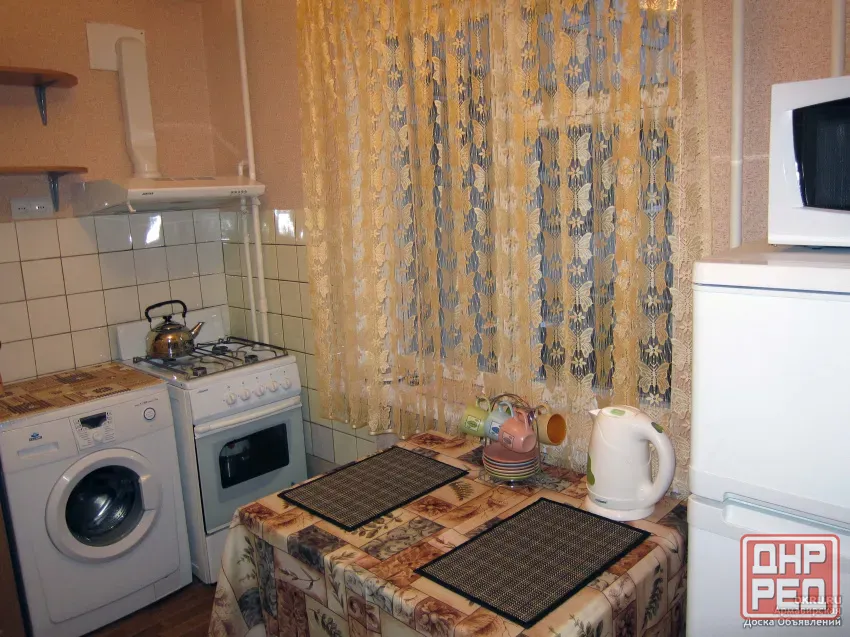 Продам 2-комн.кв-ру ул.Трояновского Макеевка - изображение 1