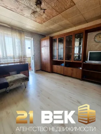 Продается просторная однокомнатная квартира в Калининском районе, г. Донецк, улица Разенкова Донецк
