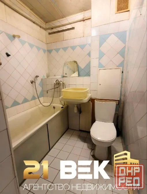 Продается просторная однокомнатная квартира в Калининском районе, г. Донецк, улица Разенкова Донецк - изображение 3