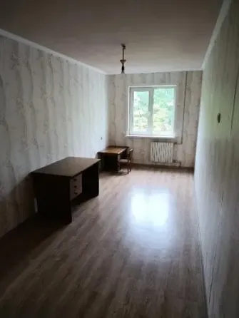 2х ком. квартира,ориентир- шк. 20 Донецк
