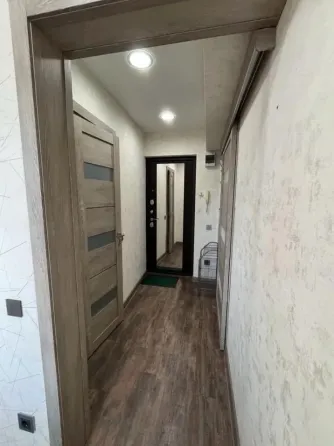 Сдается 2к квартира в Буденновском районе, Майский рынок Донецк