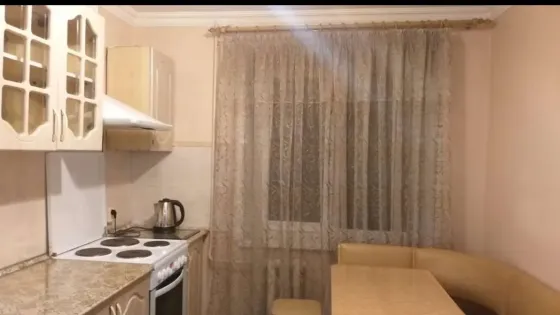Сдаётся двухкомнатная квартира в Куйбышевском районе, г. Донецк (пл. Бакинских комиссаров) Донецк