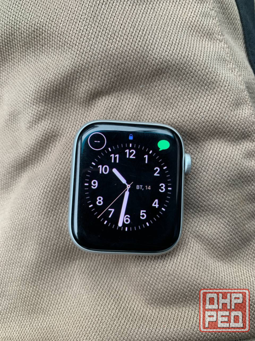 Продам часы Apple Watch SE 44 mm 2024г Макеевка - изображение 1