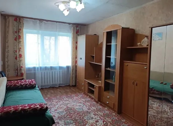 Продаётся Недорого 1-комнатная квартира в Калининском районе Донецк