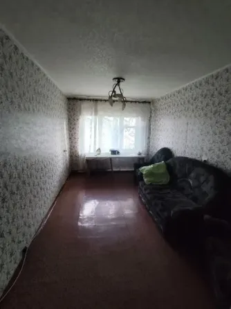Продается 2-х комн. квартира, г. Торез, квартал "в" Торез