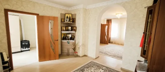 Продается дом Петровский р-н, ш-та Челюскинцев Донецк