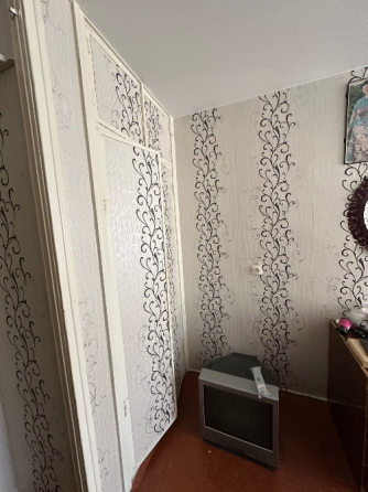 Продам 2-х комнатную квартиру в центре города Харцызск (район 24 школы) Харцызск