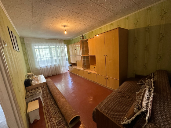 Продам 2-х комнатную квартиру в центре города Харцызск (район 24 школы) Харцызск