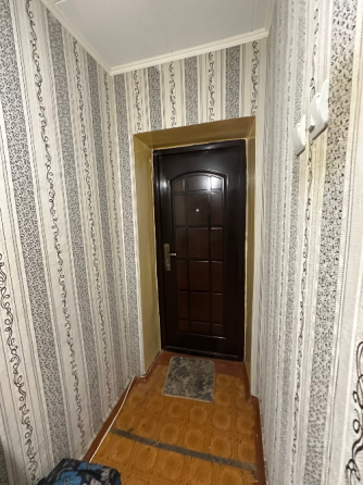Продам 2-х комнатную квартиру в центре города Харцызск (район 24 школы) Харцызск