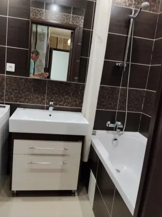 Продам 2ком. квартиру на Магистральном Донецк