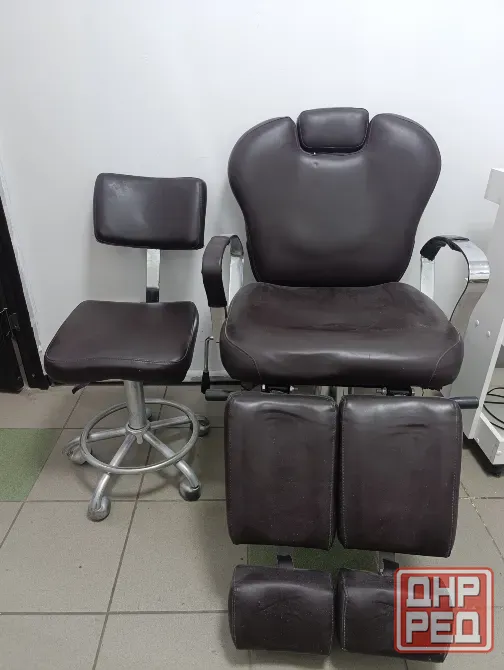 Продам педикюрное кресло и стул Макеевка - изображение 1