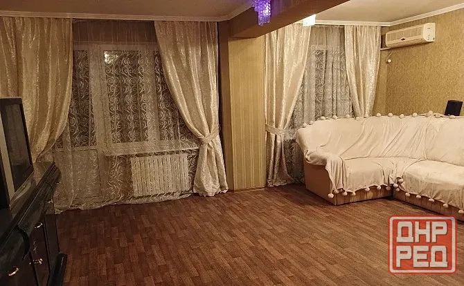 Продам 4-х комнатную, крупногабаритная, Центр, бул. Школьный Донецк - изображение 1