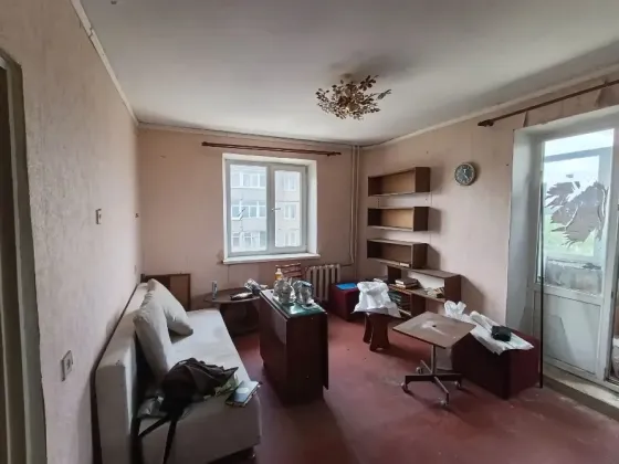 Продам 1 комнатную квартиру в г. Харцызске, 40 лет Освобождения Украины Харцызск