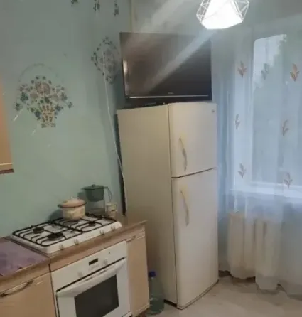 Сдам 2-х комнатную квартиру на Зеленом в районе Танка Макеевка