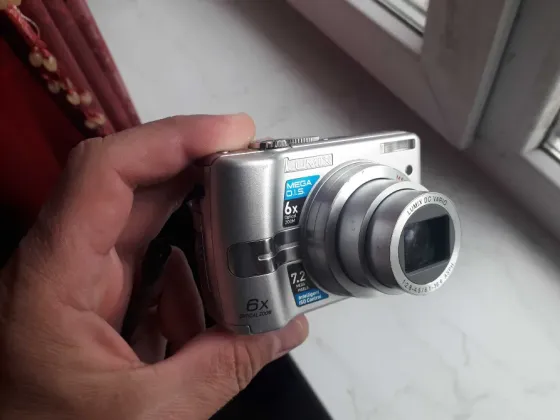 Рабочий Panasonic lumix DMC-LZ7 Донецк