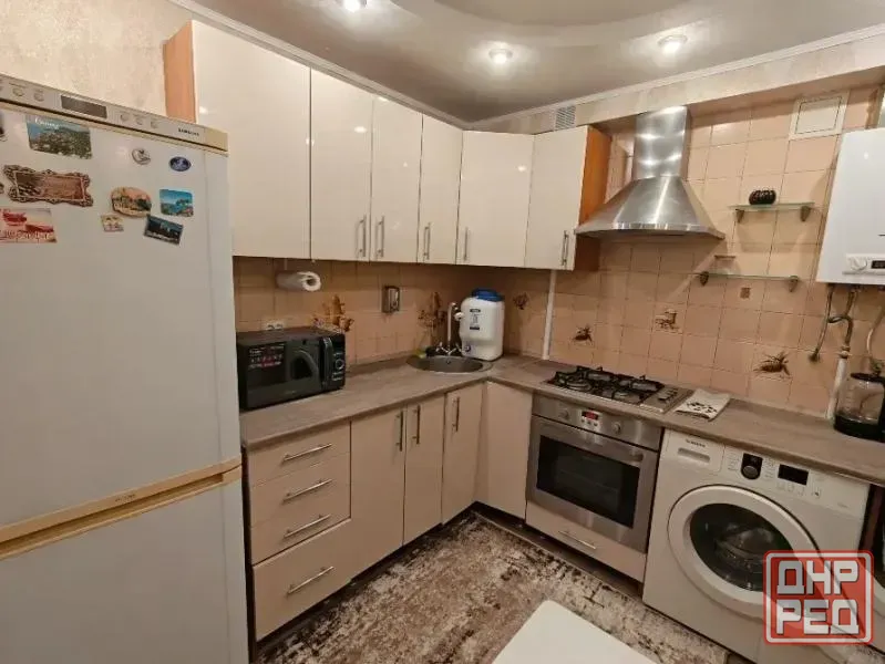 Срочно продам 1но комнатную квартиру в Калининском районе (ориентир Калининский рынок) Донецк - изображение 1