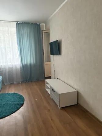 Срочно сдам 2-комнатную квартиру в Приморском районе Мариуполя Мариуполь