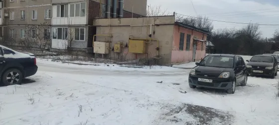 Продам свой земельный участок под гараж, парковку Макеевка(Гвардейка) Макеевка