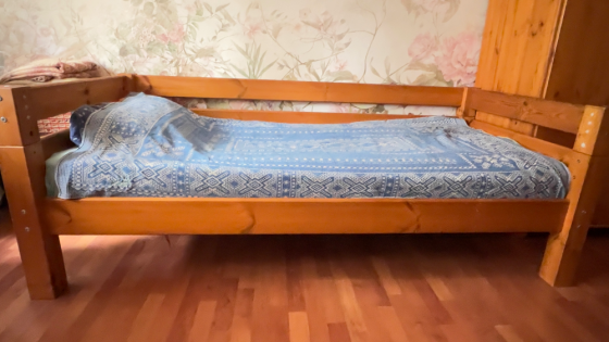 Мебель для спальни ( детской , дачи) Донецк