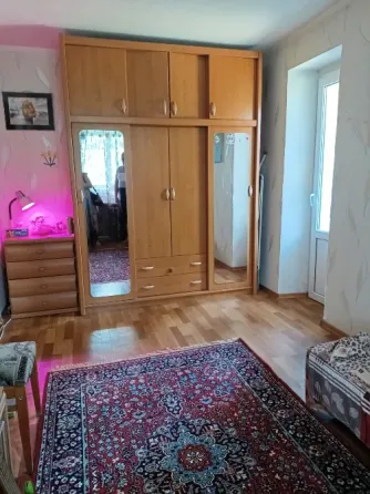 Продам 2х с мебелью и быттехникой. Донецк