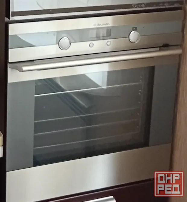 Встроенный электрический духовой шкаф Electrolux EOB 42100 Донецк - изображение 1