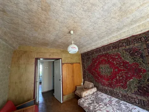 Продам 3-х комнатную квартиру в Донецке Донецк