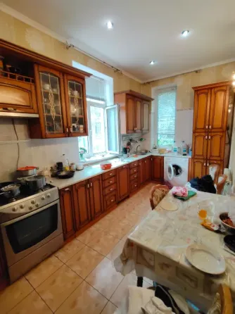 Продам шлакоблочный дом в Будённовском районе ( площадь Буденного) Донецк