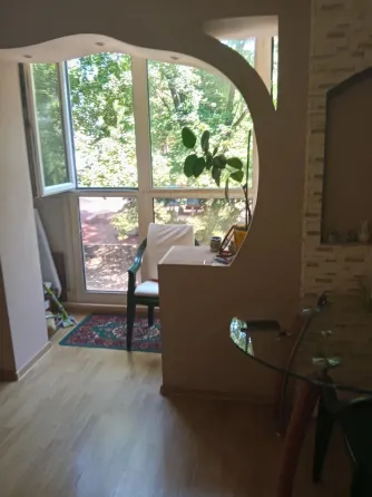 Продам 3-х комнатную квартиру Мариуполь