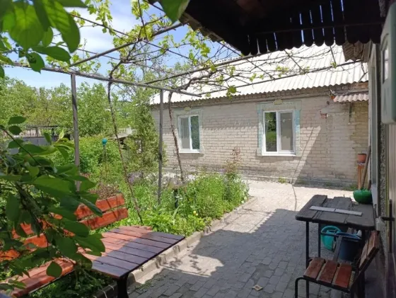 Продаю два дома на одном участке, идеальный вариант для семьи, Гвардейка, Пастуховка. Макеевка