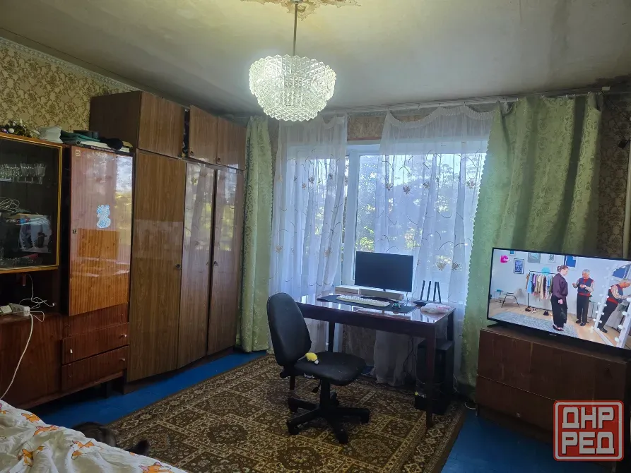 3к квартира Азотный Донецк - изображение 1