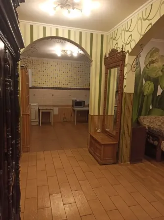 Сдам 4х ком на площади Ленина Донецк