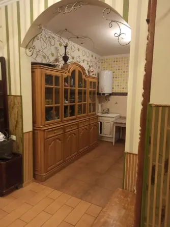 Сдам 4х ком на площади Ленина Донецк