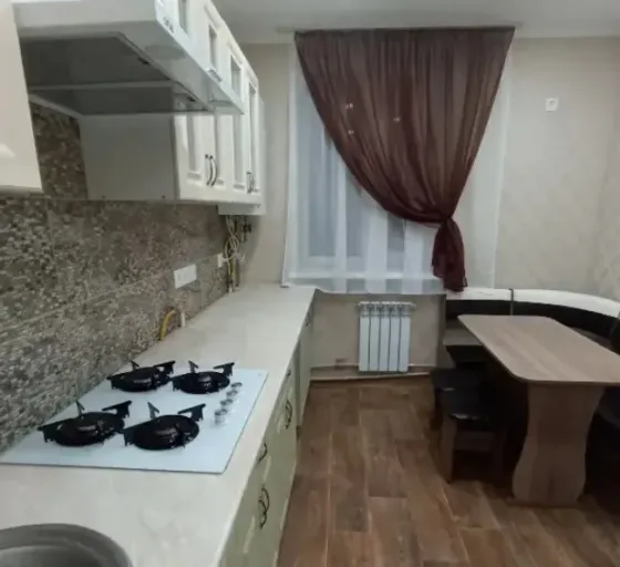 Сдам 3-к квартиру на 92-х квартирном, ул.Новая Макеевка